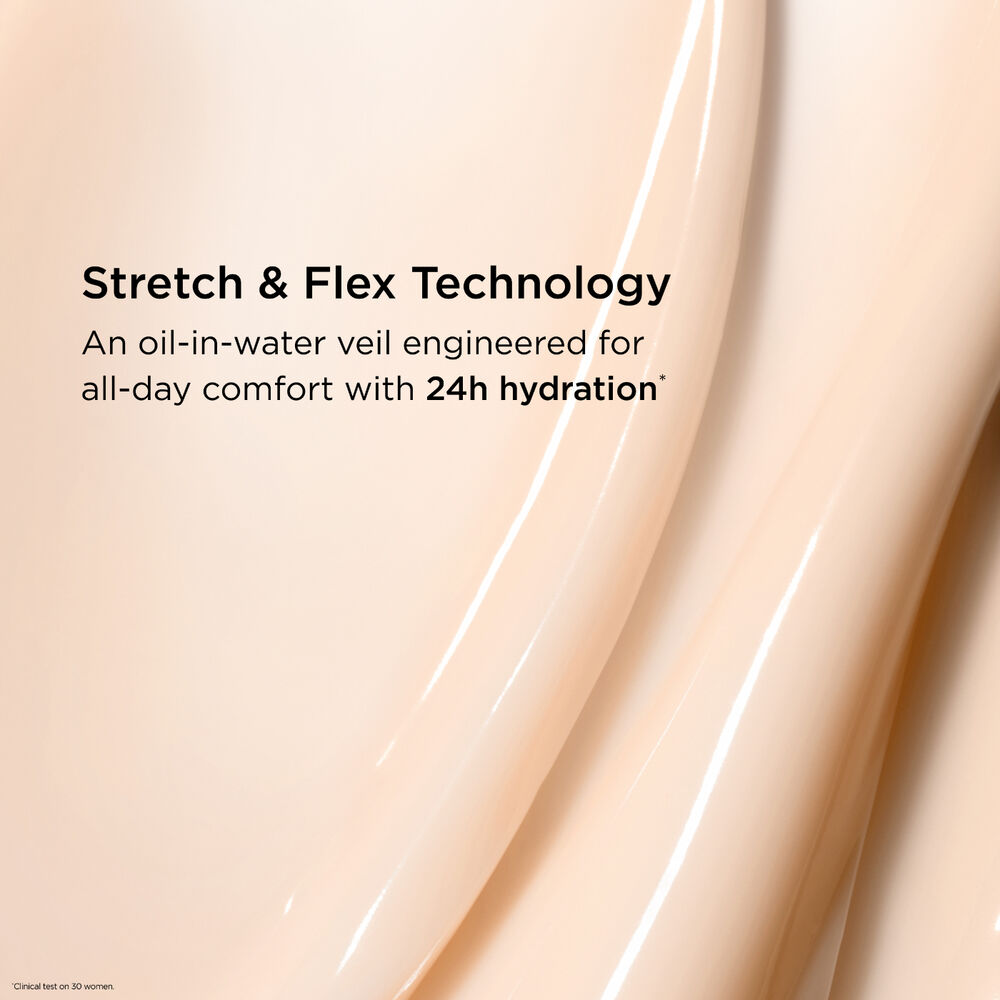 Extra-Firming Anti-Aging Neck + Décolleté Cream with Collagen Polypeptide and Niacinamide